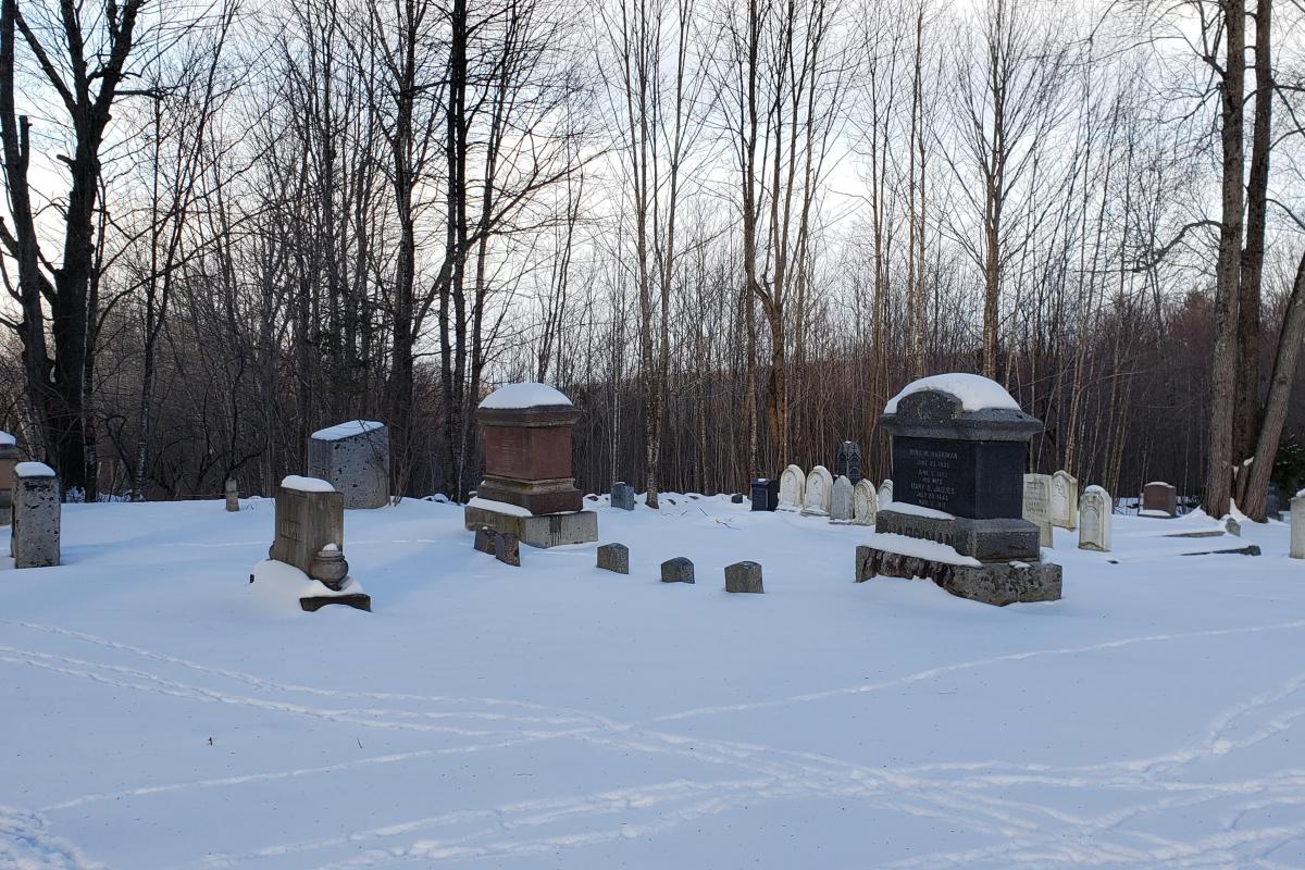 Kents Hill Cemetery 